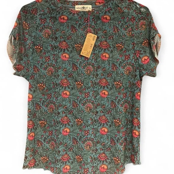 NEW Natural Life Floral Mesh Sleeve Tee Large - Picture 2 of 5